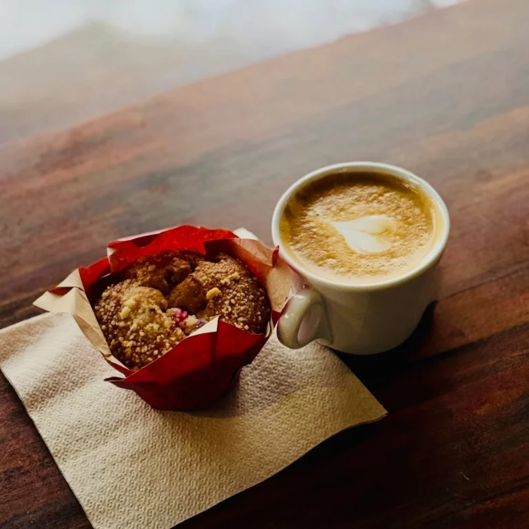 Instagram post from lequarantesept. This post is in position 4.