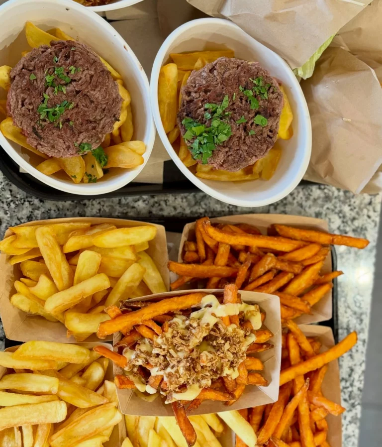 Instagram post from lequarantesept. This post is in position 2.